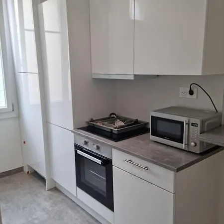2 Pieces Appartement