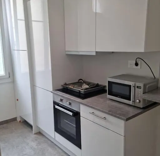 2 Pieces Appartement