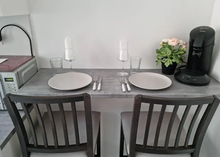 2 Pieces * نيس